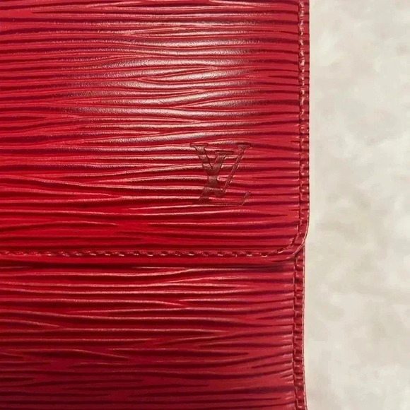 Louis Vuitton Red Epi International Wallet - Picture 4 of 14